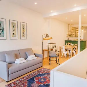 https://charming-home-2p1br-montparnasse.fr-paris.fr